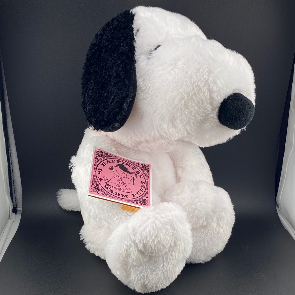 Hallmark Peanuts Snoopy Plush – Large White & Black Dog, 15” (2013 Edition)
